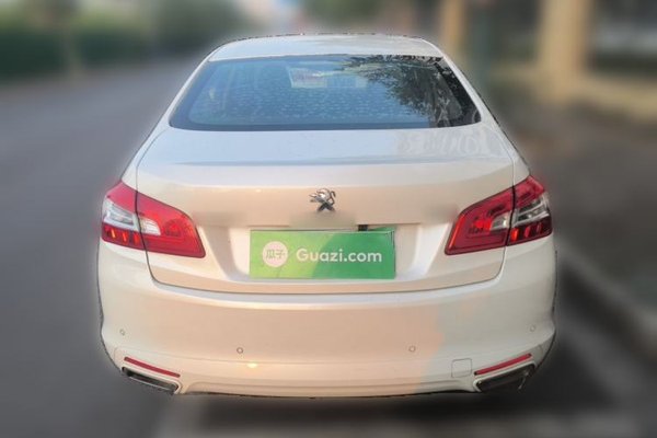 Peugeot 408 2016, 59900 км, за 4324 USD