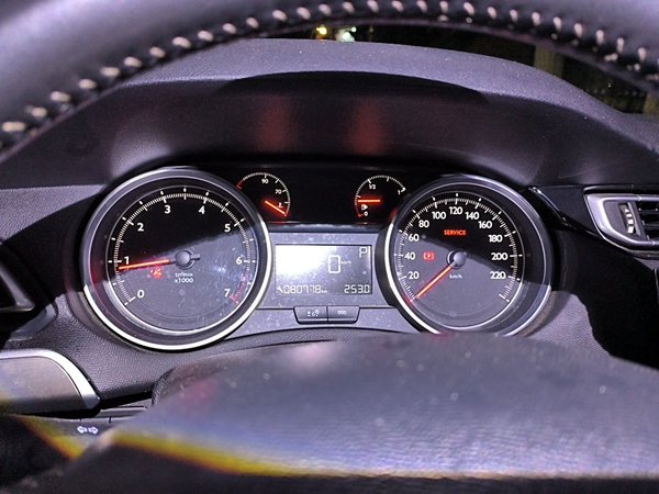 Peugeot 408 2018, 80700 км, за 4008 USD - фото 12