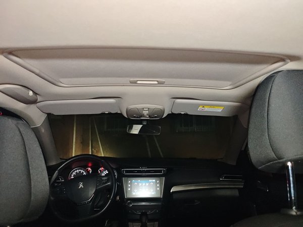 Peugeot 408 2018, 68600 км, за 6241 USD - фото 19