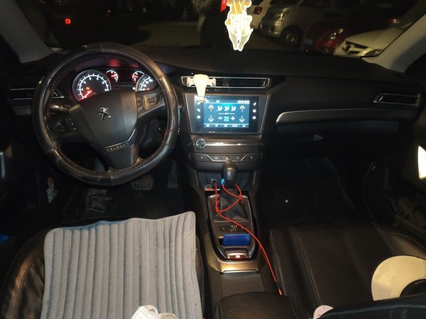 Peugeot 408 2018, 94800 км, за 4867 USD - фото 16