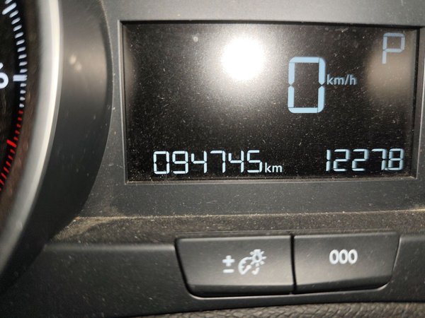 Peugeot 408 2018, 94800 км, за 4867 USD - фото 18