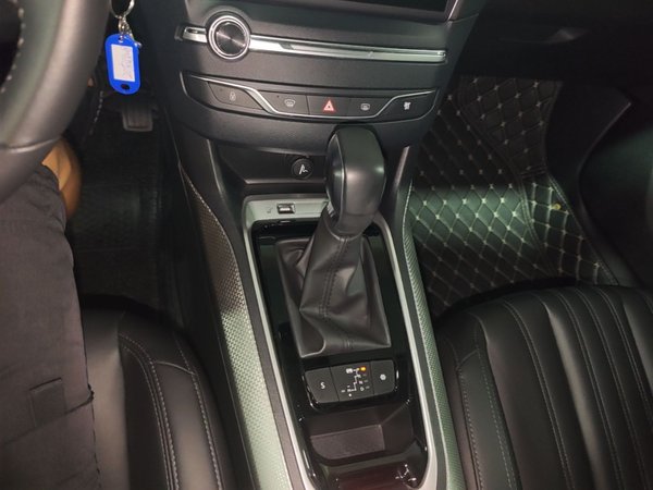 Peugeot 408 2019, 61500 км, за 7701 USD - фото 17