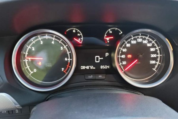 Peugeot 408 2019, 84800 км, за 7284 USD - фото 14