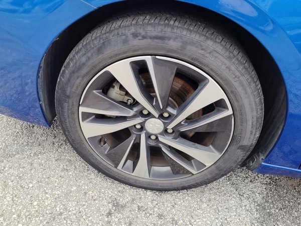 Peugeot 408 2020, 57500 км, за 7936 USD - фото 8