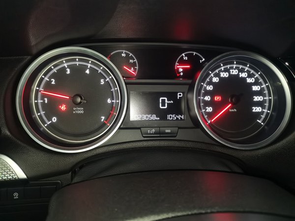 Peugeot 408 2020, 23000 км, за 9249 USD - фото 12