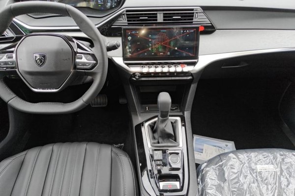 Peugeot 408 2024, 100 км, за 14242 USD - фото 15