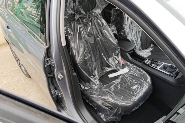 Peugeot 408 2024, 100 км, за 14242 USD - фото 19