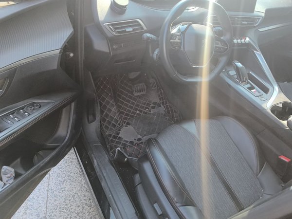 Peugeot 5008 2017, 88100 км, за 9073 USD - фото 19