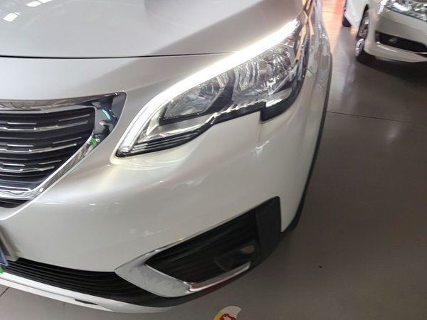 Peugeot 5008 2017, 121400 км, за 8733 USD - фото 9