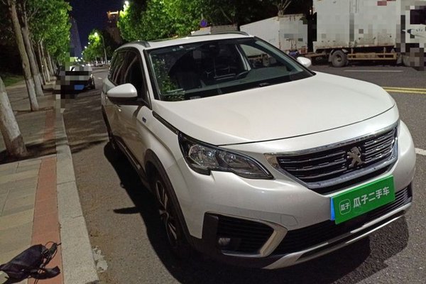 Peugeot 5008 2017, 121500 км, за 6867 USD