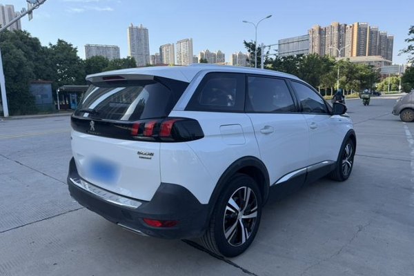 Peugeot 5008 2017, 118200 км, за 8601 USD