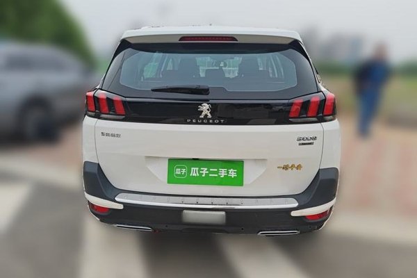 Peugeot 5008 2017, 63500 км, за 8963 USD