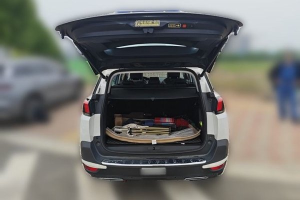 Peugeot 5008 2017, 63500 км, за 8963 USD - фото 20