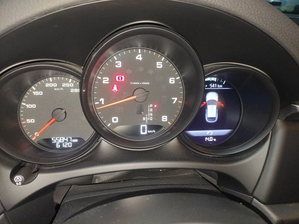 Porsche Macan 2020, 55900 км, за 37828 USD - фото 12