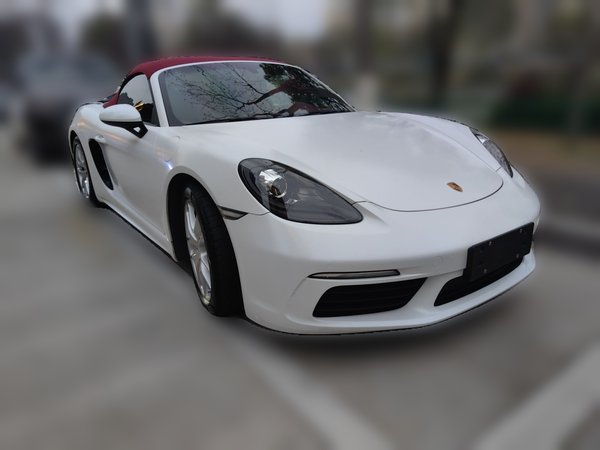 Porsche 718 2020, 33600 км, за 51596 USD