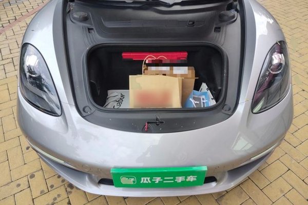 Porsche 718 2020, 69400 км, за 44668 USD - фото 21