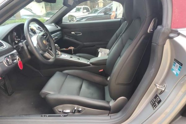 Porsche 718 2020, 69400 км, за 44668 USD - фото 15