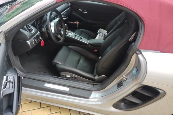 Porsche 718 2020, 69400 км, за 44668 USD - фото 17