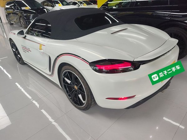 Porsche 718 2020, 37900 км, за 55097 USD