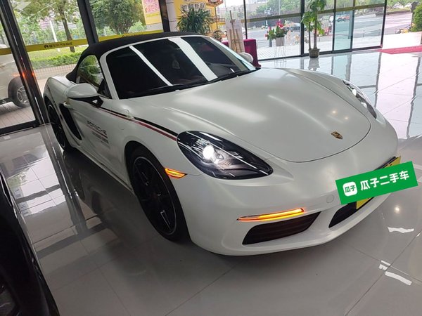 Porsche 718 2020, 37900 км, за 55097 USD