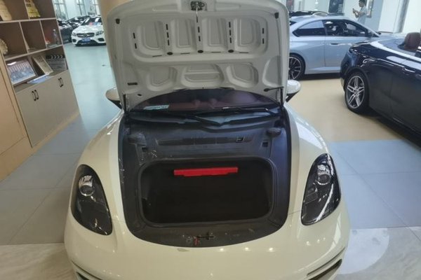 Porsche 718 2020, 47699 км, за 52192 USD - фото 24