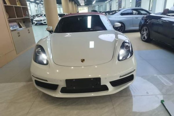 Porsche 718 2020, 47699 км, за 52192 USD