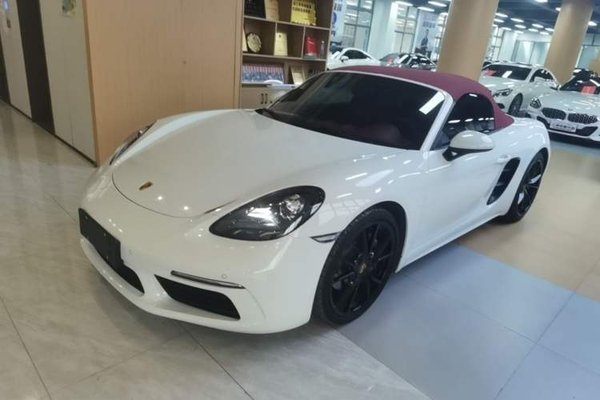 Porsche 718 · 2020 год