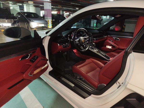 Porsche 718 2022, 16900 км, за 59795 USD - фото 11