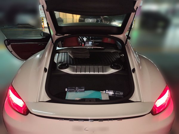 Porsche 718 2022, 16900 км, за 59795 USD - фото 20