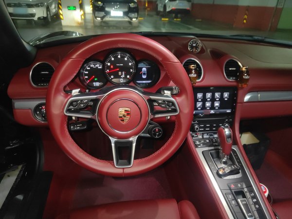 Porsche 718 2023, 16400 км, за 71438 USD - фото 11