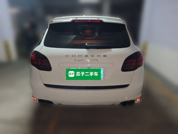 Porsche Cayenne 2012, 161200 км, за 18157 USD
