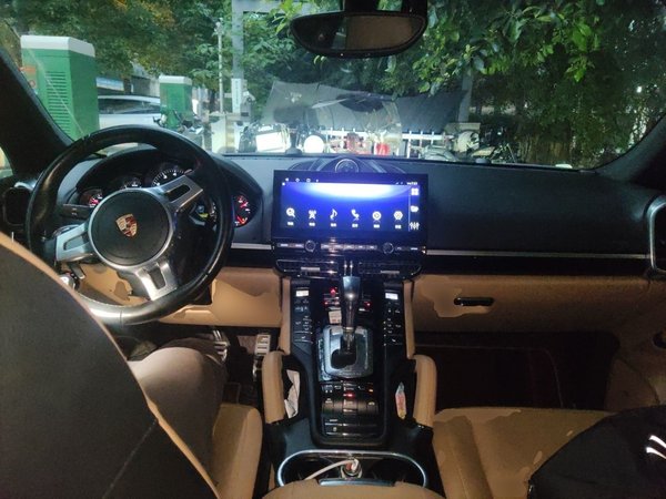 Porsche Cayenne 2014, 139600 км, за 18291 USD - фото 11