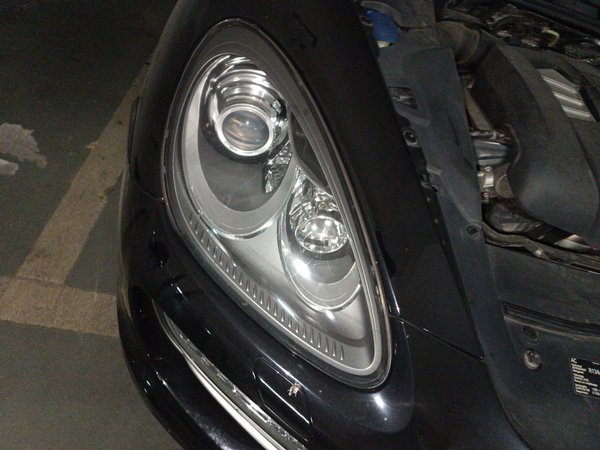 Porsche Cayenne · 2014 год