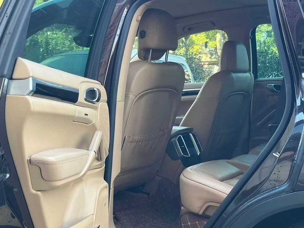 Porsche Cayenne 2015, 104400 км, за 29951 USD - фото 10