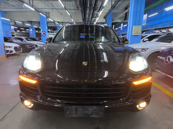 Оценка
A
Used Porsche Cayenne 2016 Cayenne 3.0T, 2016 года