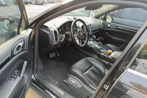 Porsche Cayenne 2016, 170600 км, за 28687 USD - фото 19