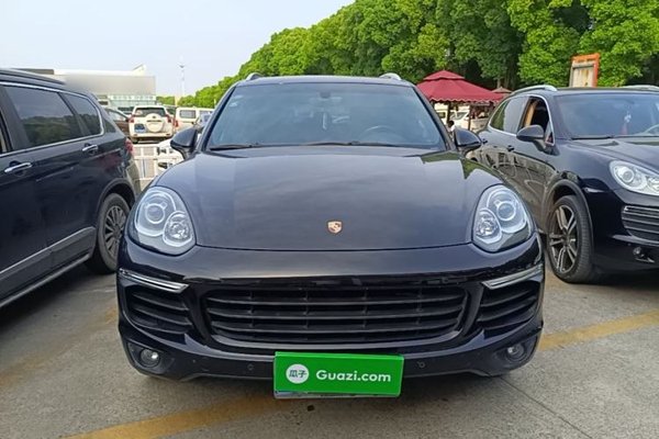 Porsche Cayenne 2016, 170600 км, за 28687 USD