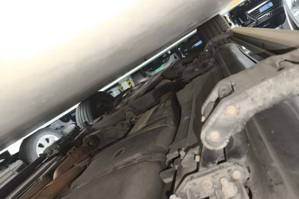 Porsche Cayenne 2016, 117000 км, за 31146 USD - фото 28