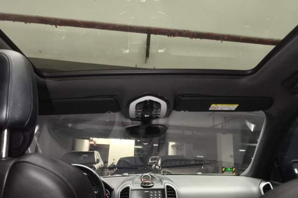 Porsche Cayenne 2016, 117000 км, за 31146 USD - фото 18