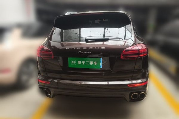 Porsche Cayenne 2016, 117000 км, за 31146 USD