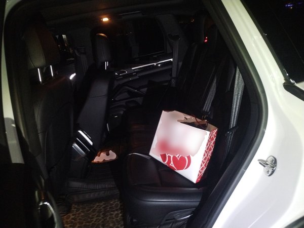 Porsche Cayenne 2016, 89100 км, за 35643 USD - фото 13