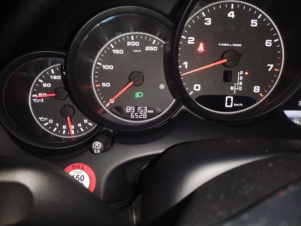 Porsche Cayenne 2016, 89100 км, за 35643 USD - фото 18