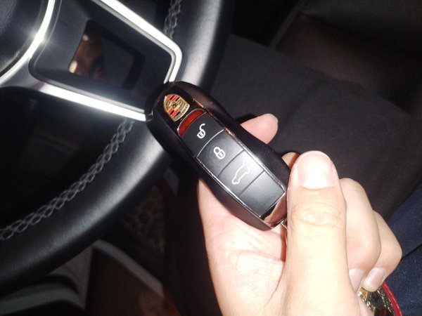 Porsche Cayenne 2016, 89100 км, за 35643 USD - фото 10