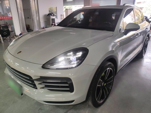 Porsche Cayenne E-Hybrid 2019 Cayenne E-Hybrid 2.0T