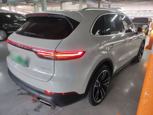 Porsche Cayenne E-Hybrid 2019, 79800 км, за 40496 USD - фото 7