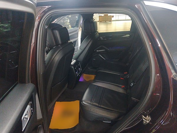 Porsche Cayenne 2019, 70400 км, за 65989 USD - фото 22
