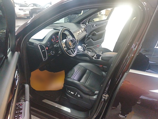 Porsche Cayenne 2019, 70400 км, за 65989 USD - фото 21