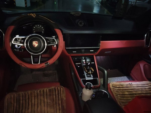 Porsche Cayenne 2019, 59100 км, за 68932 USD - фото 10