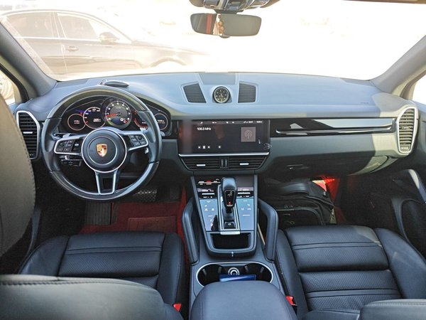 Porsche Cayenne 2019, 73900 км, за 68295 USD - фото 20