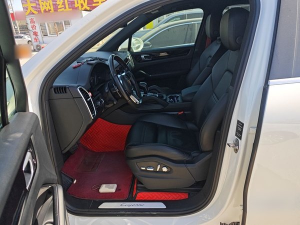 Porsche Cayenne 2019, 73900 км, за 68295 USD - фото 16